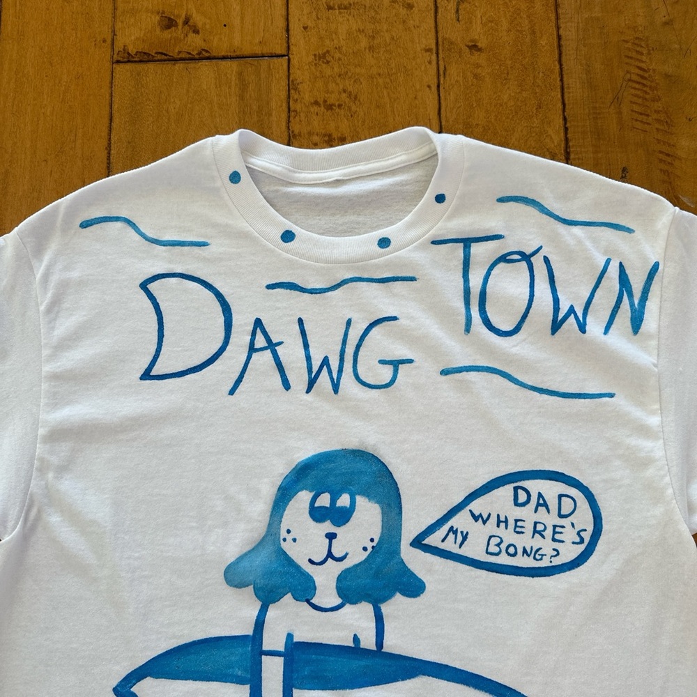 Men’s White and Blue Graphic T-Shirt - Picture 5 of 9